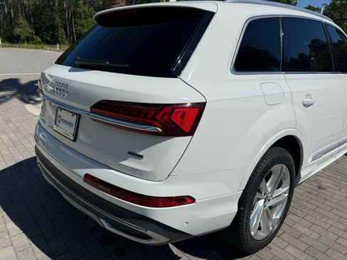 Used 2023 Audi Q7 3.0T Premium Plus AWD/4WD image 16