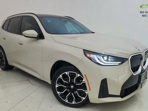 Used 2025 BMW X3 xDrive30i w/ Premium Package AWD/4WD image 1