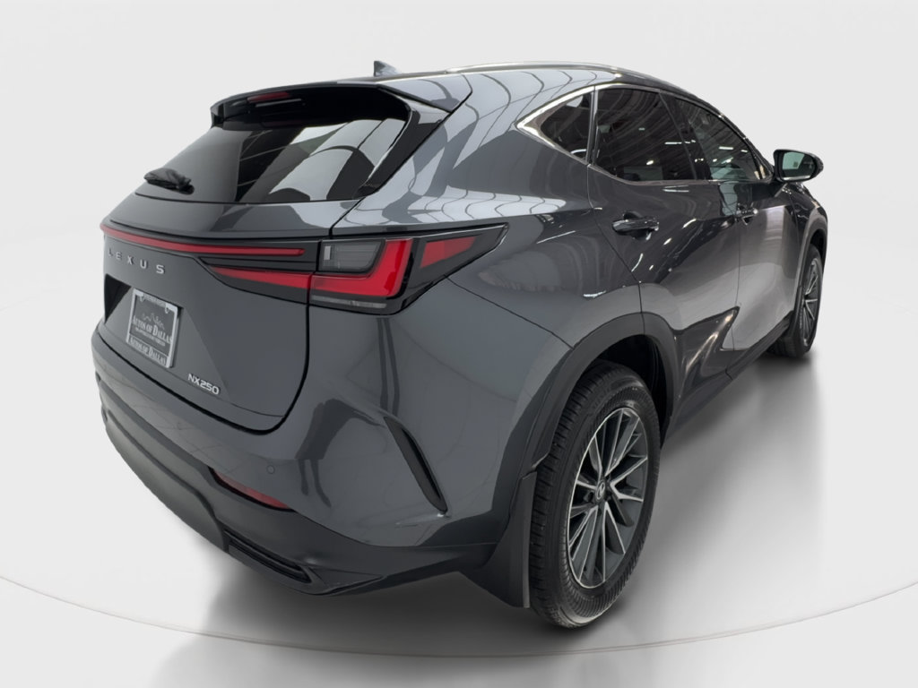 Used 2025 Lexus NX 250 FWD w/ Premium Package image 8