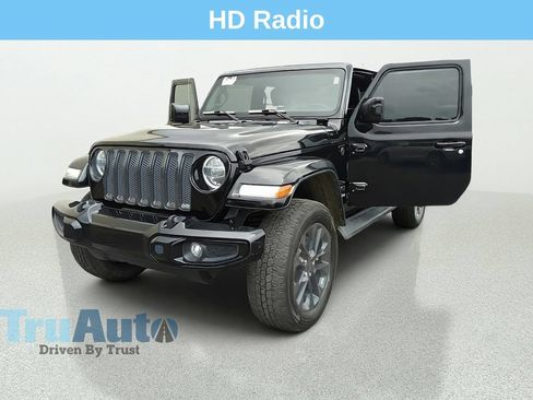 Used 2020 Jeep Wrangler Unlimited Sahara AWD/4WD image 13