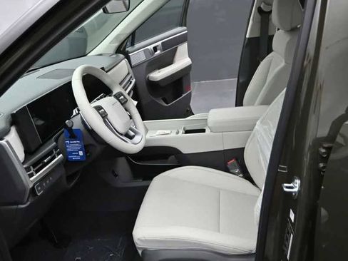 New 2026 Hyundai Santa Fe SEL AWD/4WD image 16