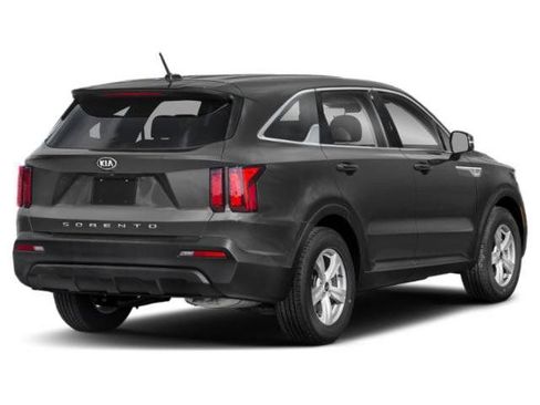 Used 2021 Kia Sorento LX FWD image 2