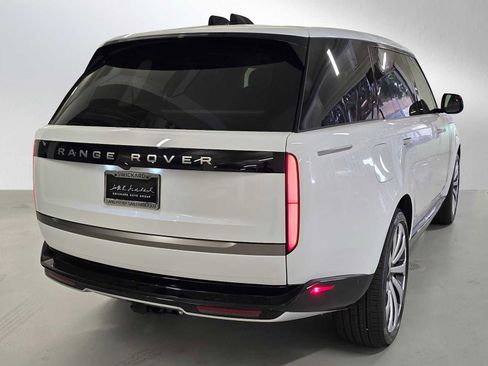 New 2026 Land Rover Range Rover Long Wheelbase SE AWD/4WD image 5