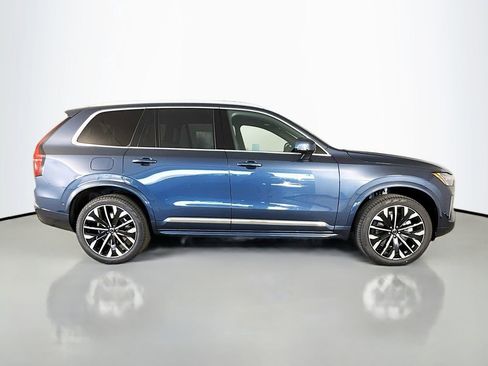 New 2026 Volvo XC90 B6 Plus w/ Protection Package AWD/4WD image 8