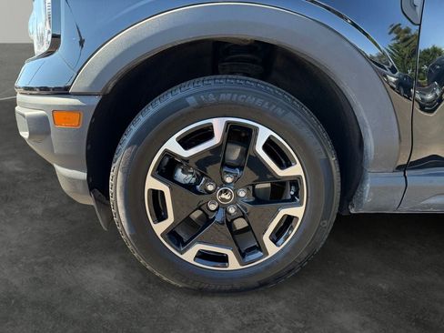 Used 2024 Ford Bronco Sport Outer Banks AWD/4WD image 4
