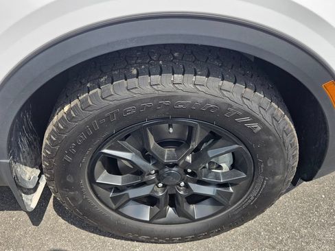 Used 2025 Kia Sportage X-Pro AWD/4WD image 8