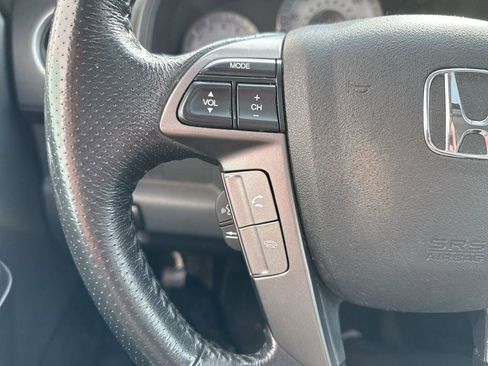 Used 2015 Honda Pilot Touring image 15