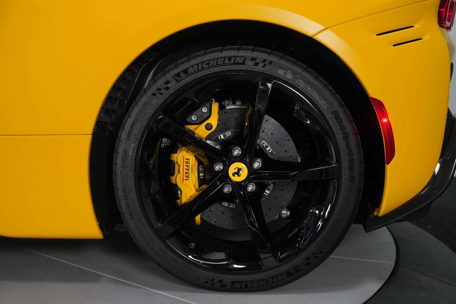 Used 2023 Ferrari SF90 Stradale AWD/4WD image 21