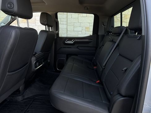 Used 2024 GMC Sierra 1500 Elevation w/ Elevation Premium Package AWD/4WD image 28