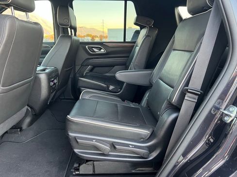 Used 2022 Chevrolet Tahoe Premier AWD/4WD image 28