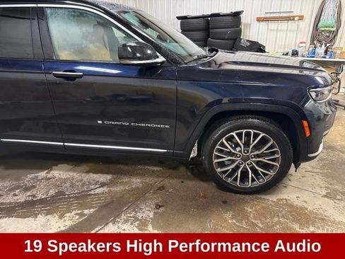 Used 2023 Jeep Grand Cherokee L Summit image 10