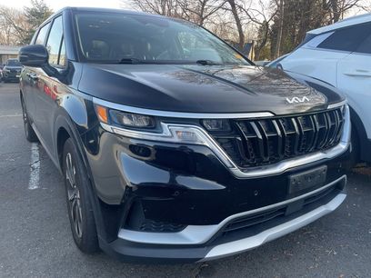 Used 2022 Kia Carnival EX