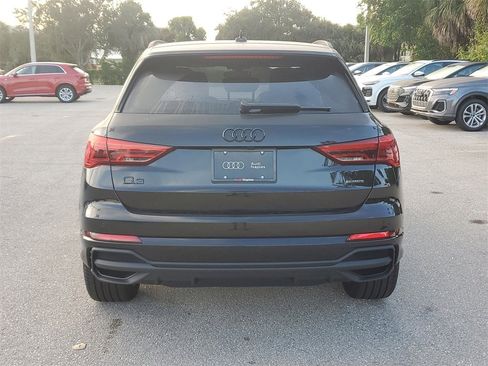 New 2025 Audi Q3 2.0T Premium image 6
