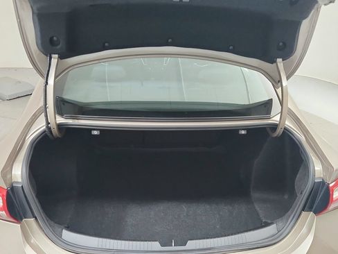 Used 2022 Chevrolet Malibu LT FWD image 25