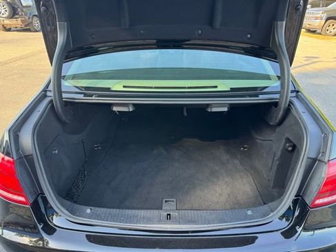 Used 2016 Mercedes-Benz E 350 4MATIC Sedan image 13