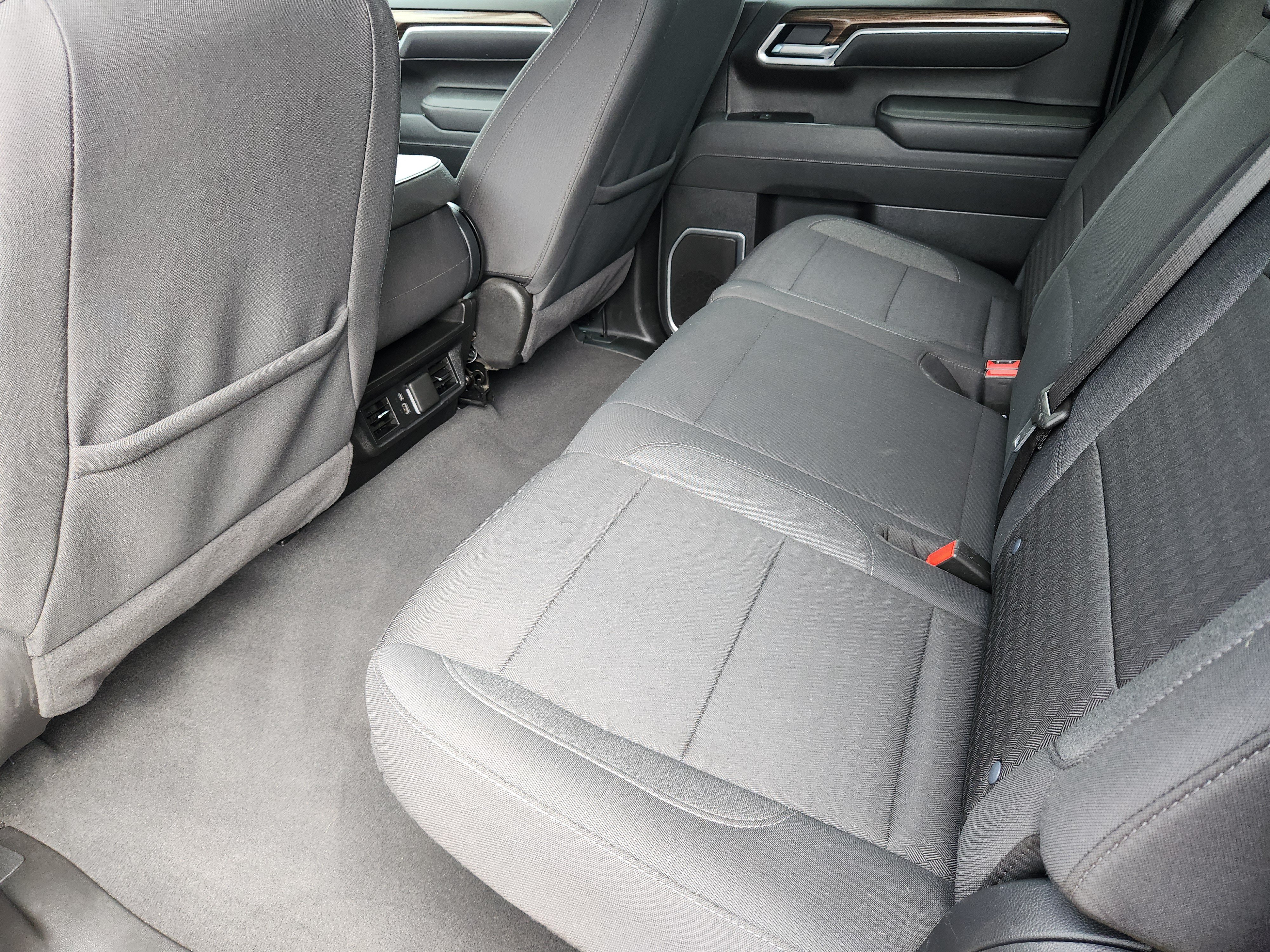 Certified 2025 Chevrolet Silverado 1500 LT RWD image 30