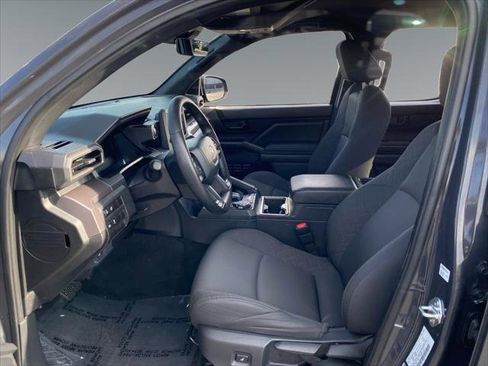 Certified 2025 Toyota Tacoma SR5 image 9