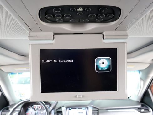 Used 2019 Chevrolet Tahoe LT RWD image 47