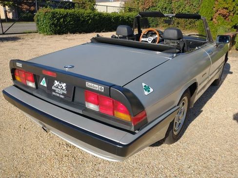 Used 1986 Alfa Romeo Spider Veloce image 40