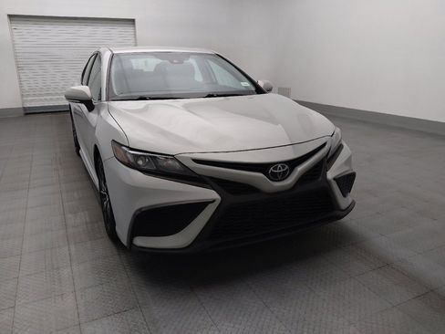 Used 2023 Toyota Camry SE FWD image 14