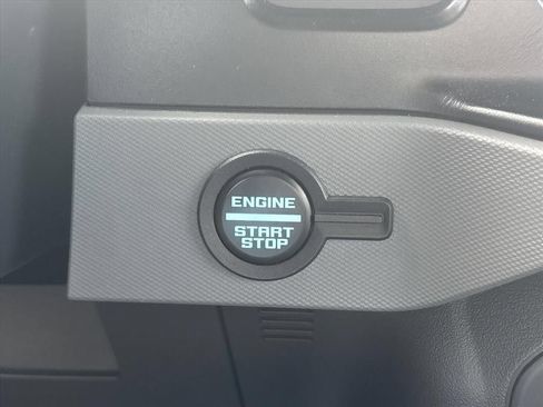 Used 2023 Ford Bronco Big Bend w/ Sasquatch Package AWD/4WD image 35