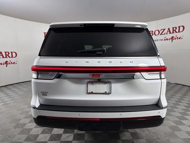 Used 2022 Lincoln Navigator L Reserve AWD/4WD image 12