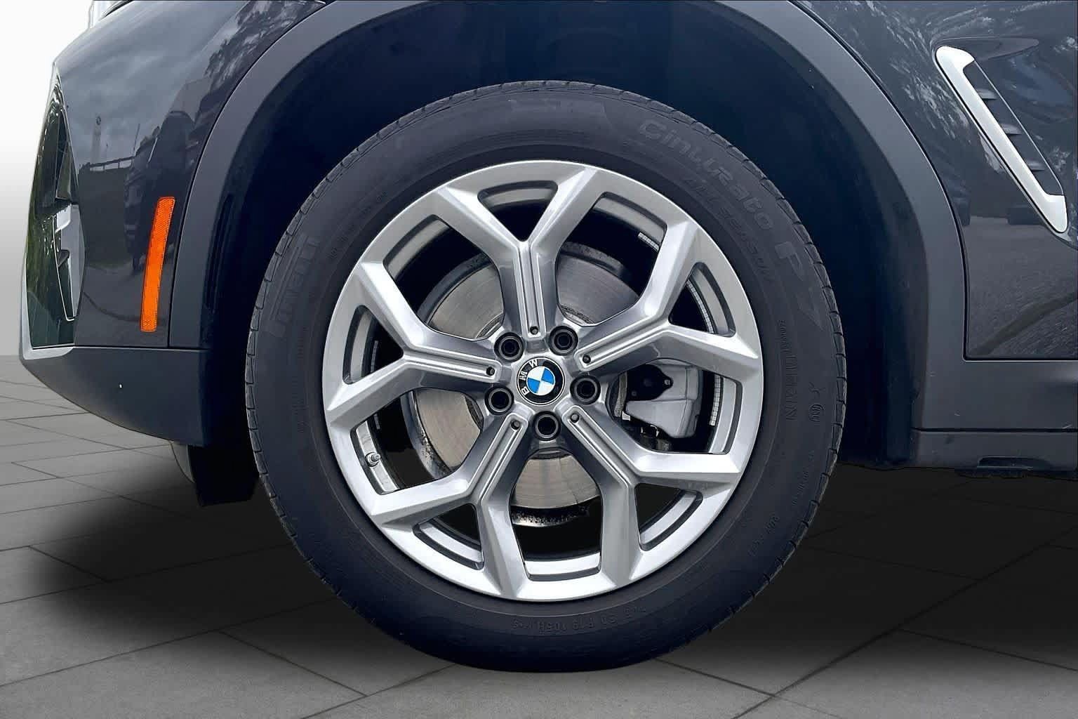 Used 2024 BMW X3 xDrive30i w/ Premium Package AWD/4WD image 10
