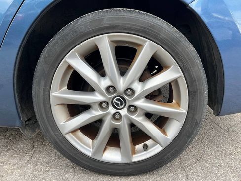 Used 2017 MAZDA MAZDA3 Touring image 29