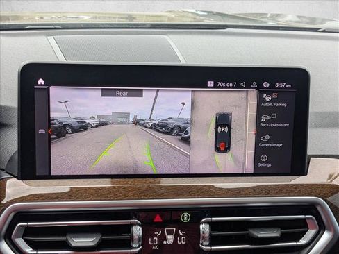 Used 2023 BMW X4 xDrive30i w/ Parking Assistance Package AWD/4WD image 14