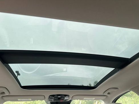 New 2025 Hyundai Sonata Limited image 21