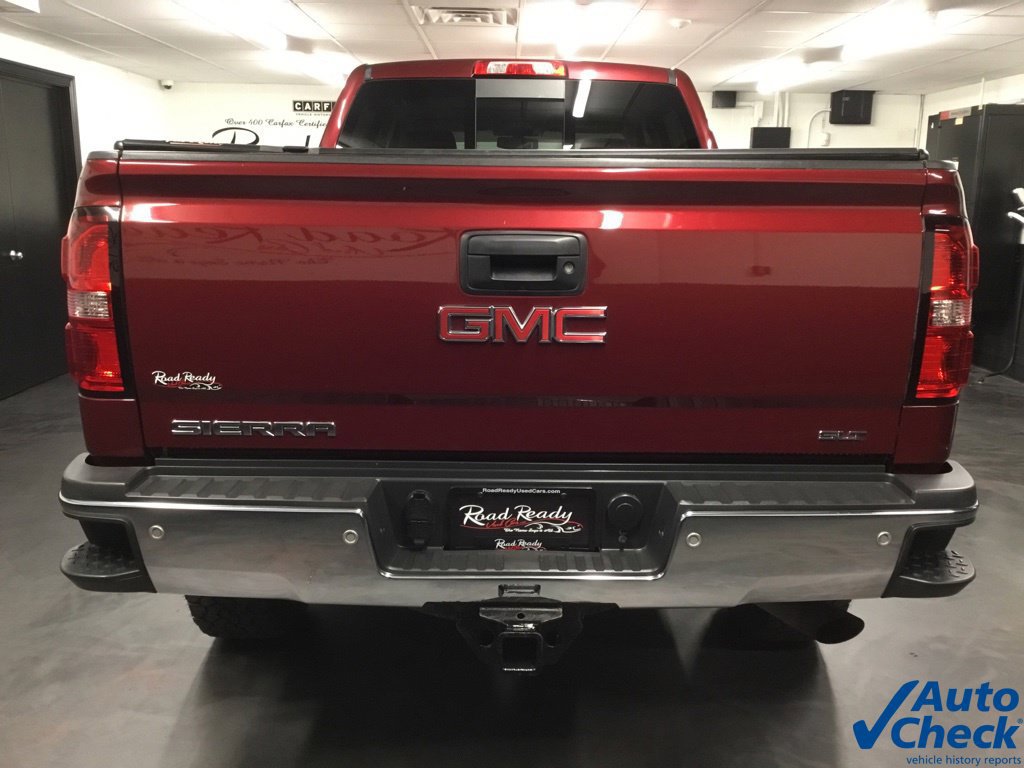 Used 2015 GMC Sierra 2500 SLT w/ Suspension Package, Off-Road AWD/4WD image 9