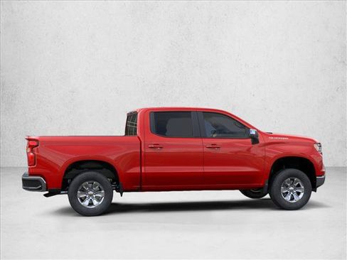 Used 2024 Chevrolet Silverado 1500 LT RWD image 6