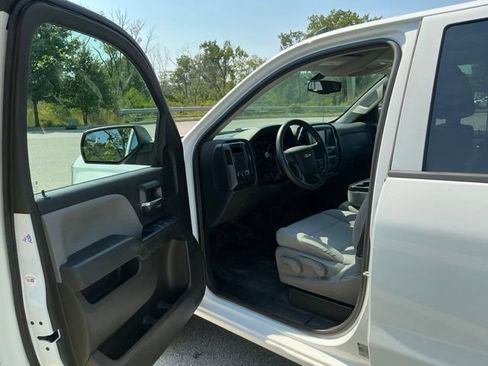 Used 2018 Chevrolet Silverado 1500 LS w/ Trailering Package RWD image 15