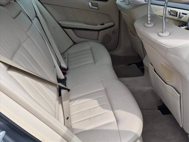 Used 2015 Mercedes-Benz E 400 Sedan image 19