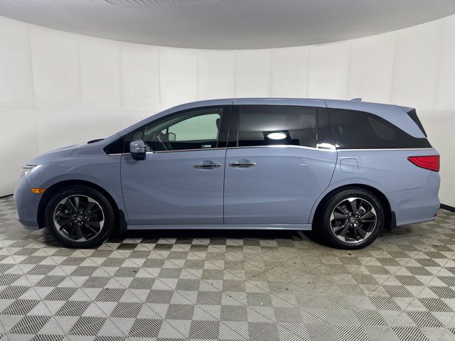 Used 2024 Honda Odyssey Elite image 4
