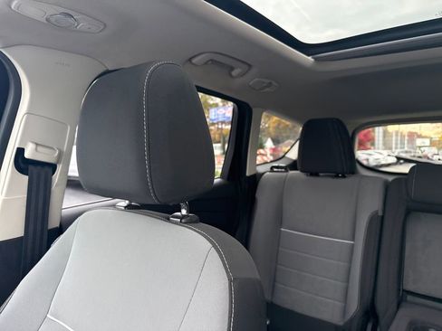 Used 2014 Ford Escape SE w/ Equipment Group 201A image 42