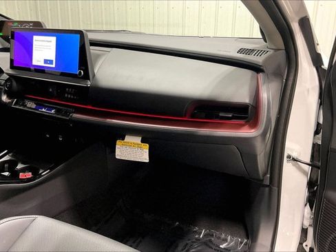New 2026 Toyota Prius XSE Premium FWD image 28