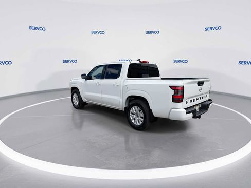 Used 2024 Nissan Frontier SV w/ SV Convenience Package RWD image 6