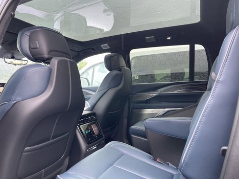 Certified 2026 Cadillac Escalade IQ Sport 2 w/ LPO, ONYX Package image 4