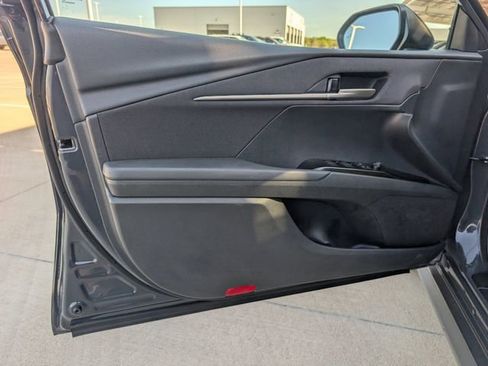 Used 2025 Toyota Camry LE FWD image 21