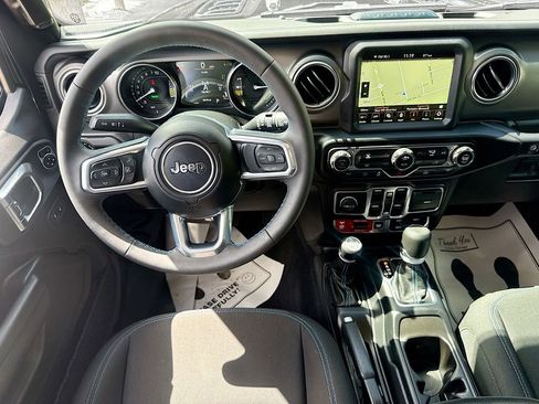 Used 2023 Jeep Wrangler Unlimited Rubicon 4xe w/ Steel Bumper Group image 25