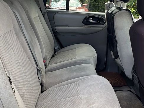Used 2008 Chevrolet TrailBlazer 2WD image 16