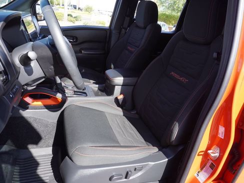 Certified 2025 Nissan Frontier PRO-4X w/ Pro Convenience Package AWD/4WD image 14