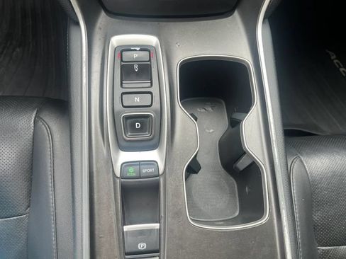 Used 2021 Honda Accord Touring image 27