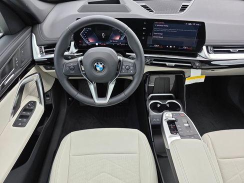 New 2026 BMW X1 xDrive28i w/ Technology Package image 11