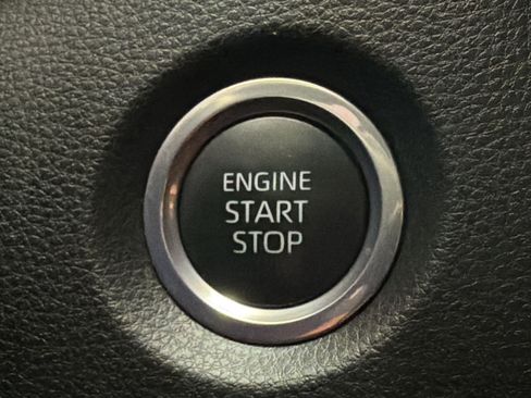 Used 2024 Toyota Corolla SE FWD image 16