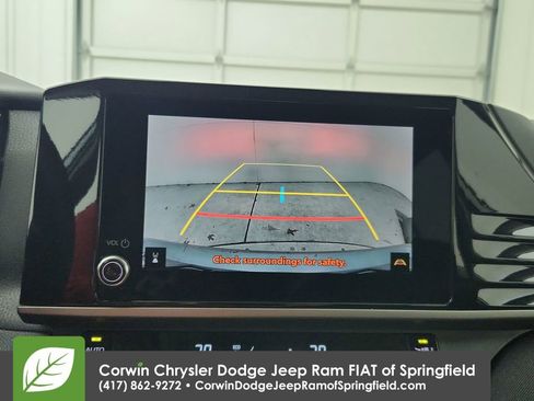 Used 2025 Toyota Camry LE image 25