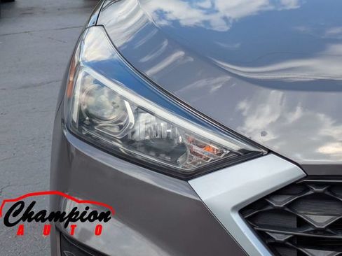 Used 2020 Hyundai Tucson SEL FWD image 11