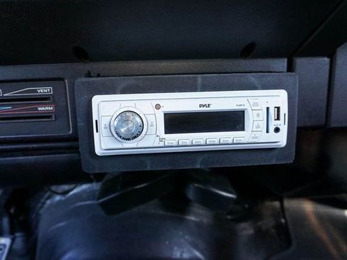 Used 1993 Jeep Wrangler S image 14