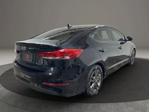 Used 2018 Hyundai Elantra SEL image 12